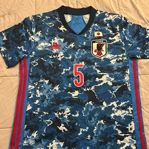 Japan Soccer Jersey: #5 Nagatomo